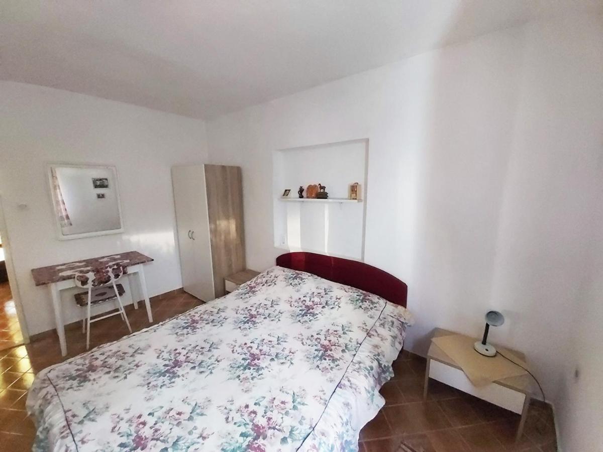 Apartments With A Parking Space Sali, Dugi Otok - 8181 Ngoại thất bức ảnh