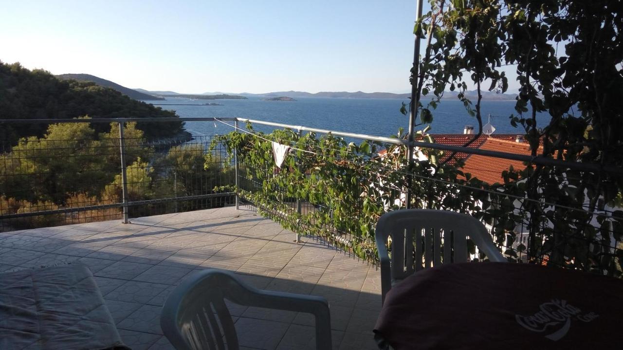 Apartments With A Parking Space Sali, Dugi Otok - 8181 Ngoại thất bức ảnh